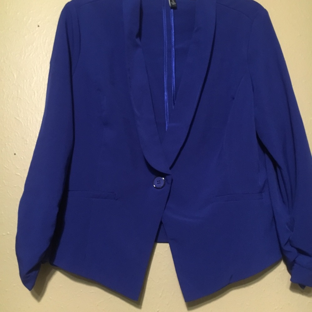 Jacket - Picture 3 of 3